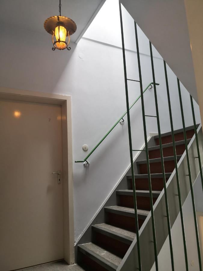 Goldner Stern Kaub Appartement Buitenkant foto